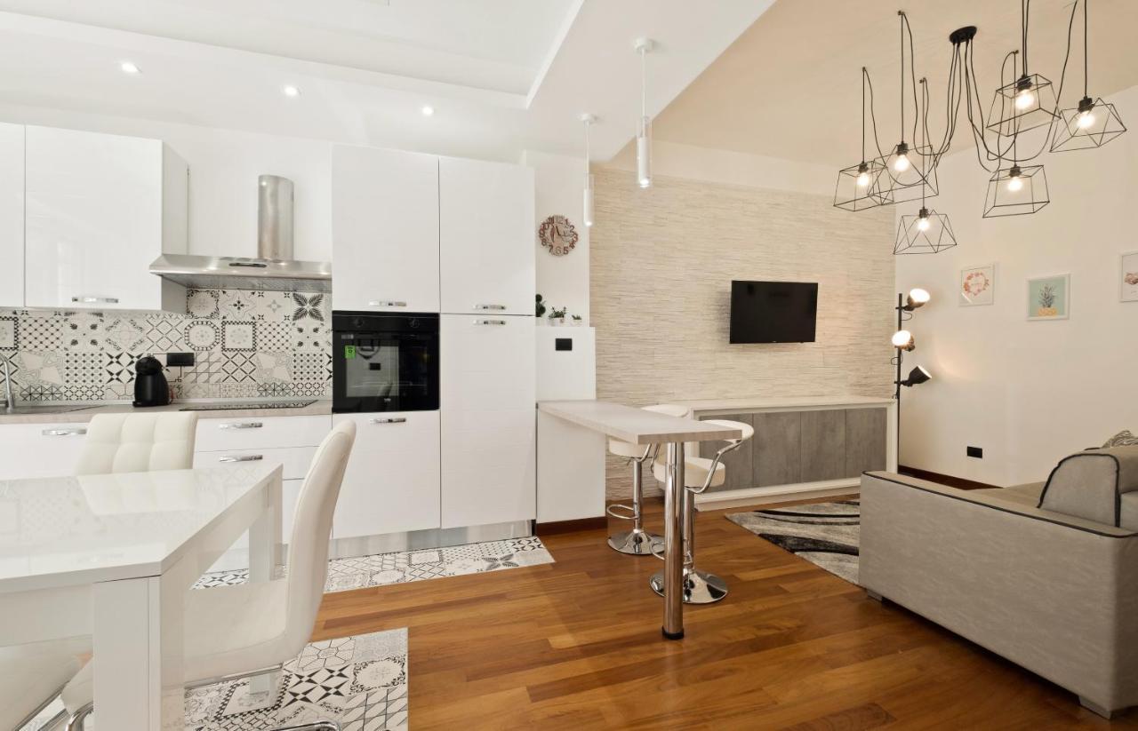 3 Bed Modern Flat - 15 Minutes Walk To Colosseum Rom Exterior foto